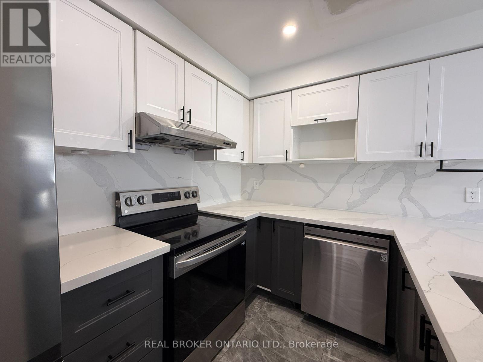 13 Reindeer Drive, Toronto, Ontario  M1B 6H4 - Photo 7 - E12283660