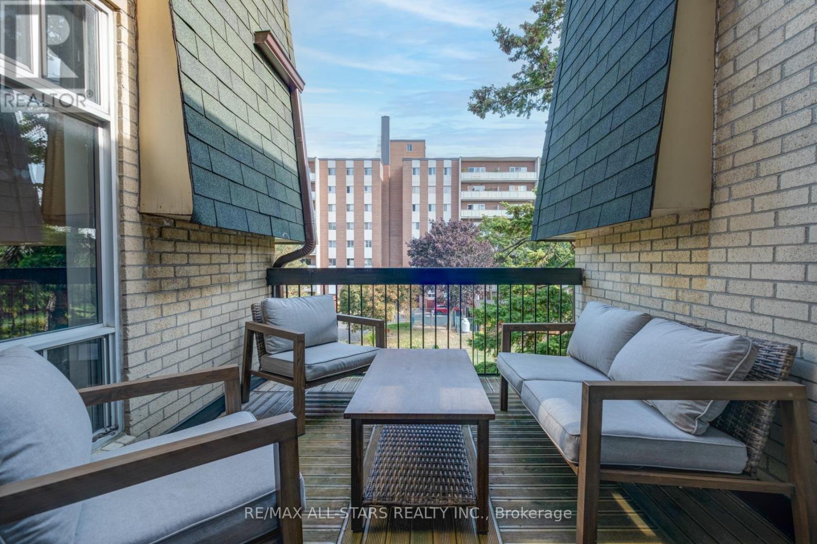 61 - 1624 Bloor Street, Mississauga, Ontario  L4X 2S2 - Photo 16 - W12405782