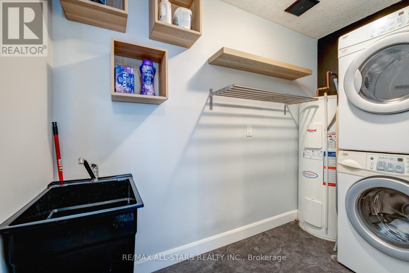 61 - 1624 Bloor Street, Mississauga, Ontario  L4X 2S2 - Photo 23 - W12405782