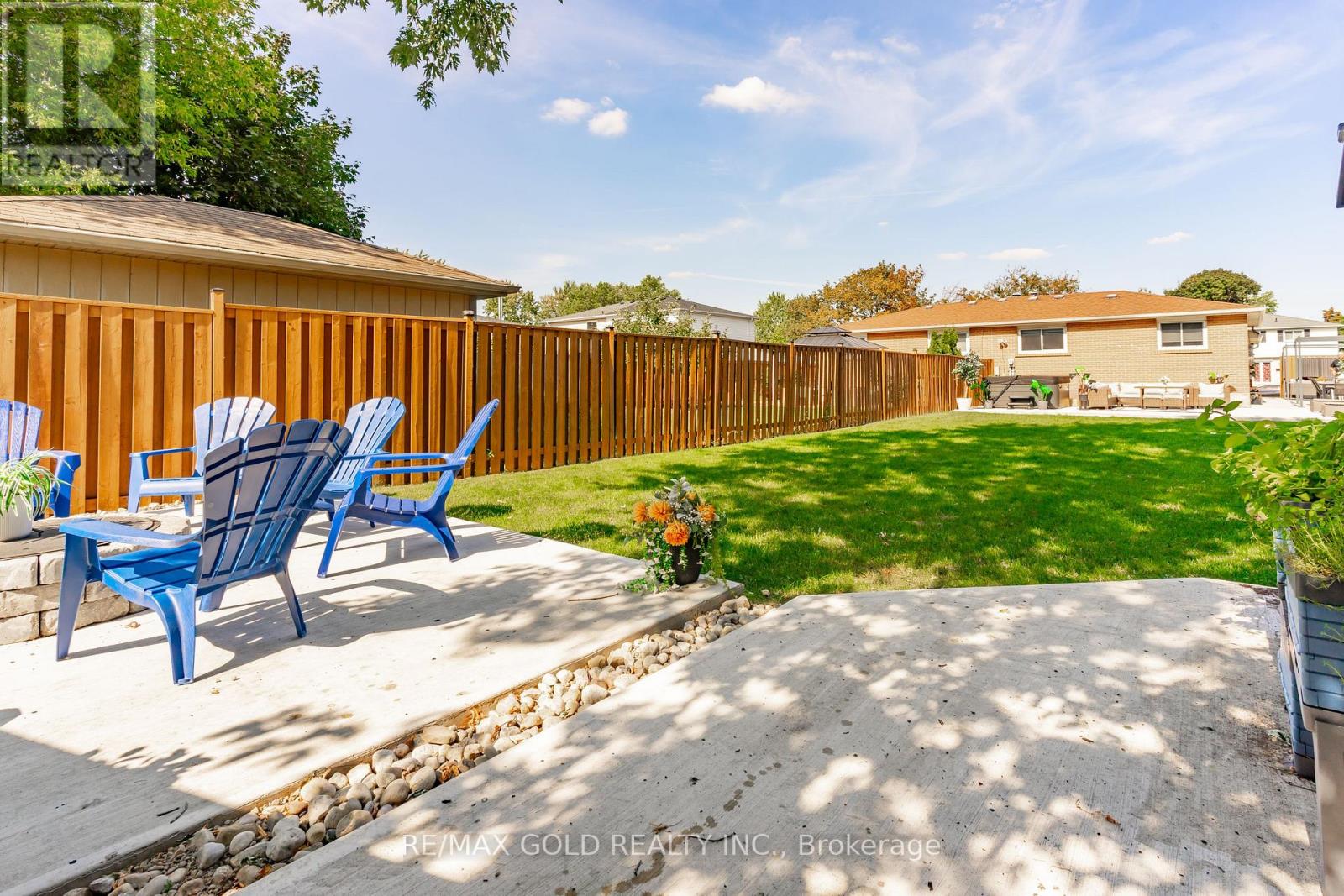 118 Fallingdale Crescent, Brampton, Ontario  L6T 3J6 - Photo 44 - W12406099