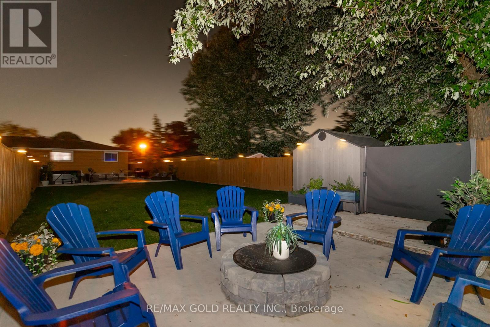 118 Fallingdale Crescent, Brampton, Ontario  L6T 3J6 - Photo 46 - W12406099