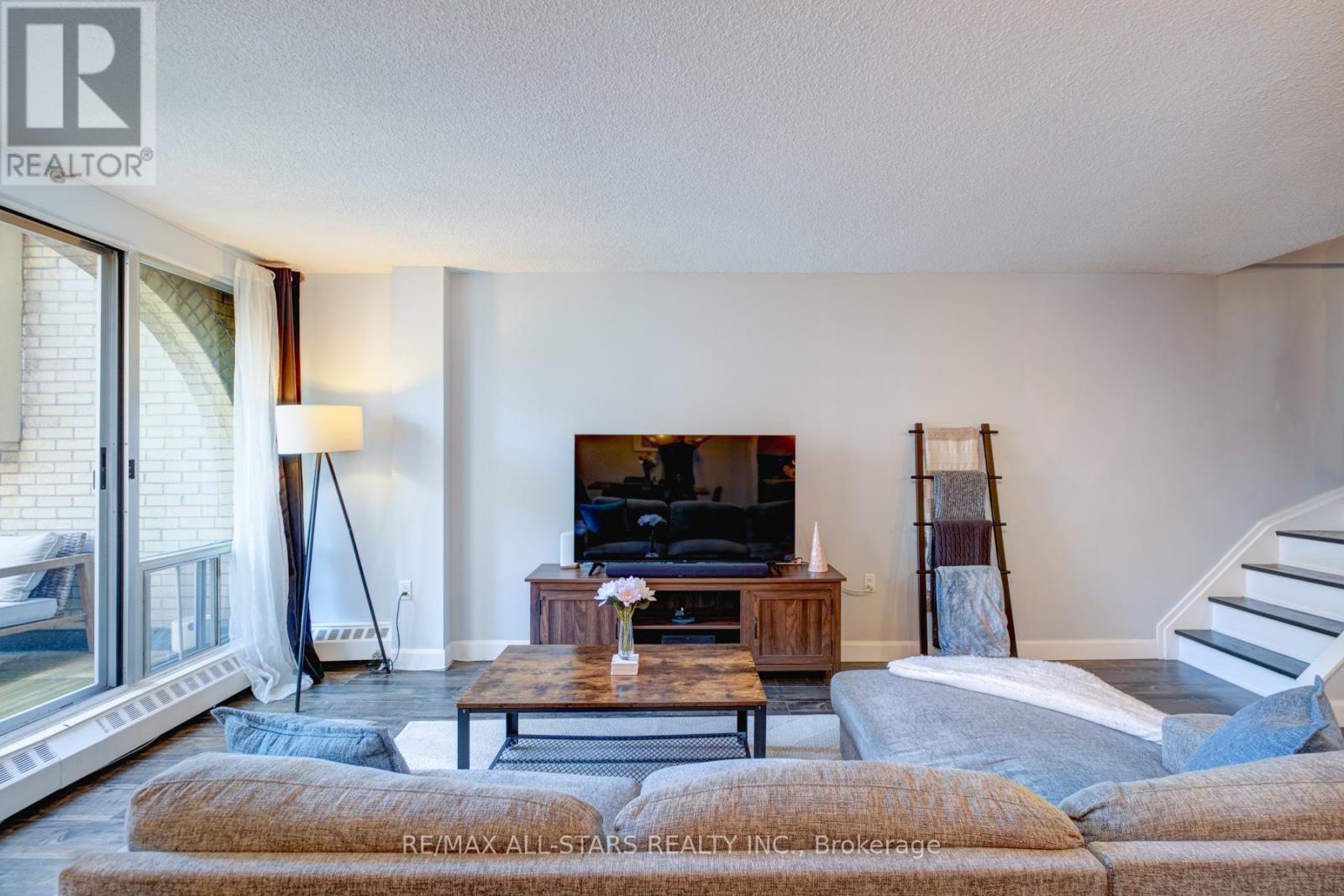 61 - 1624 Bloor Street, Mississauga, Ontario  L4X 2S2 - Photo 10 - W12405782