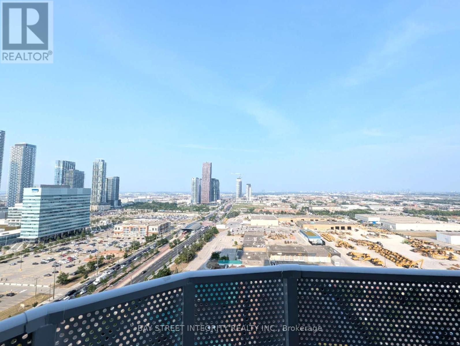 2605 - 28 Interchange Way, Vaughan, Ontario L4K 5Z7 - Photo 17 - N12407523