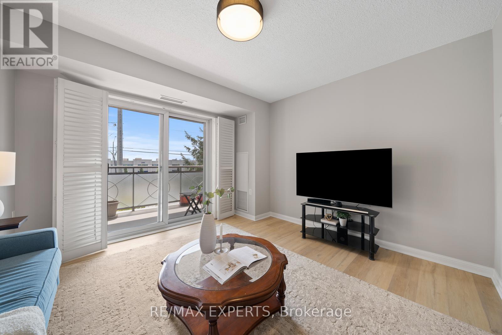 213 - 2500 Rutherford Road, Vaughan, Ontario  L4K 5R1 - Photo 10 - N12407610