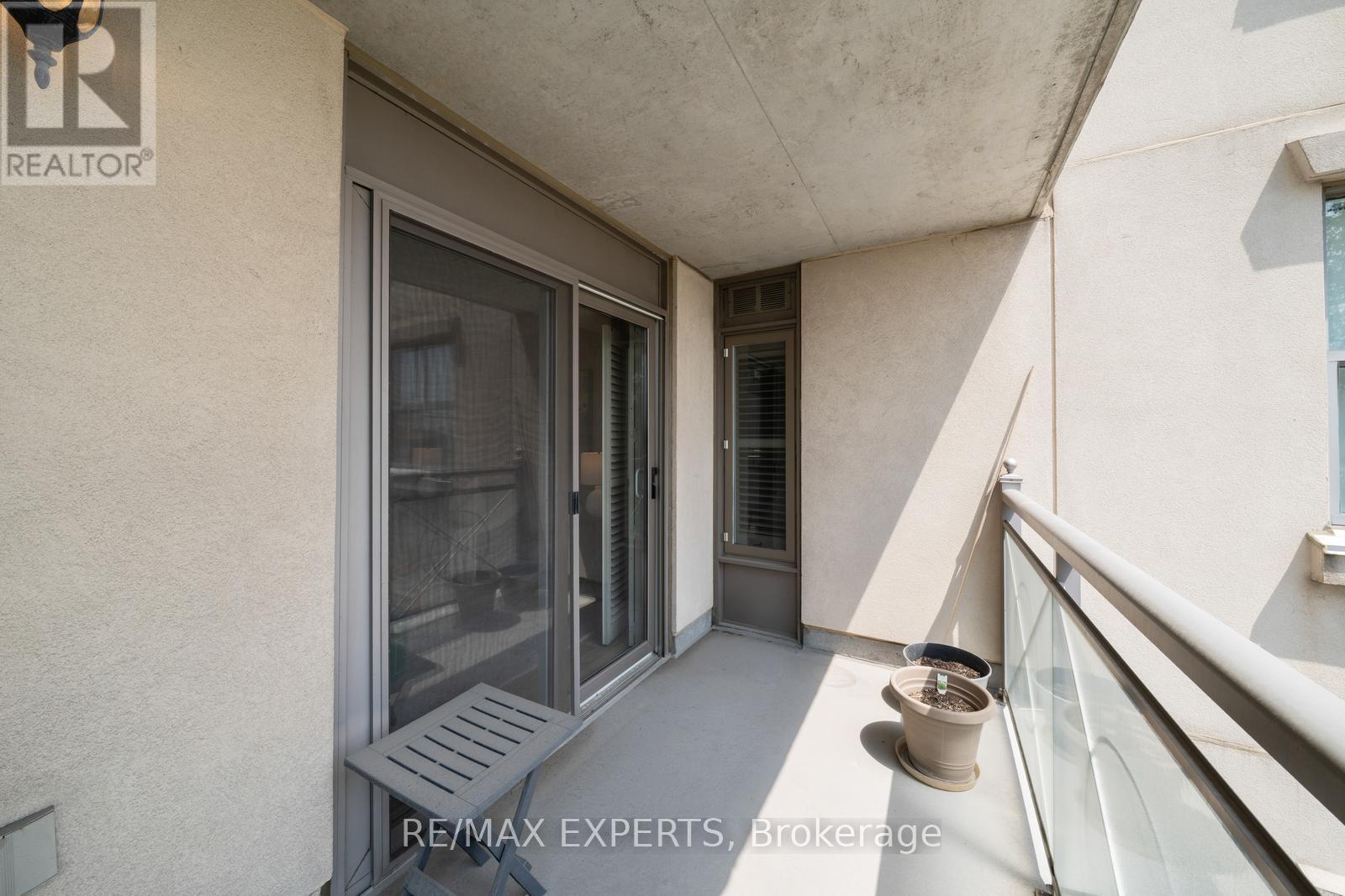 213 - 2500 Rutherford Road, Vaughan, Ontario  L4K 5R1 - Photo 22 - N12407610