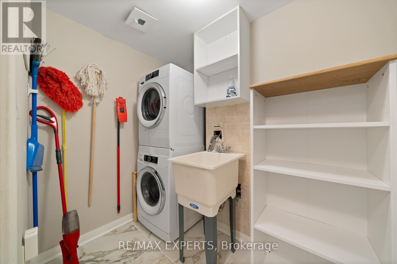 213 - 2500 Rutherford Road, Vaughan, Ontario  L4K 5R1 - Photo 24 - N12407610