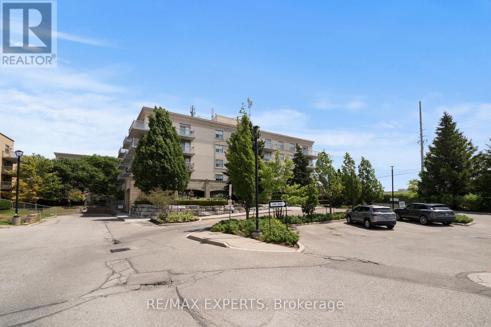 213 - 2500 Rutherford Road, Vaughan, Ontario  L4K 5R1 - Photo 33 - N12407610
