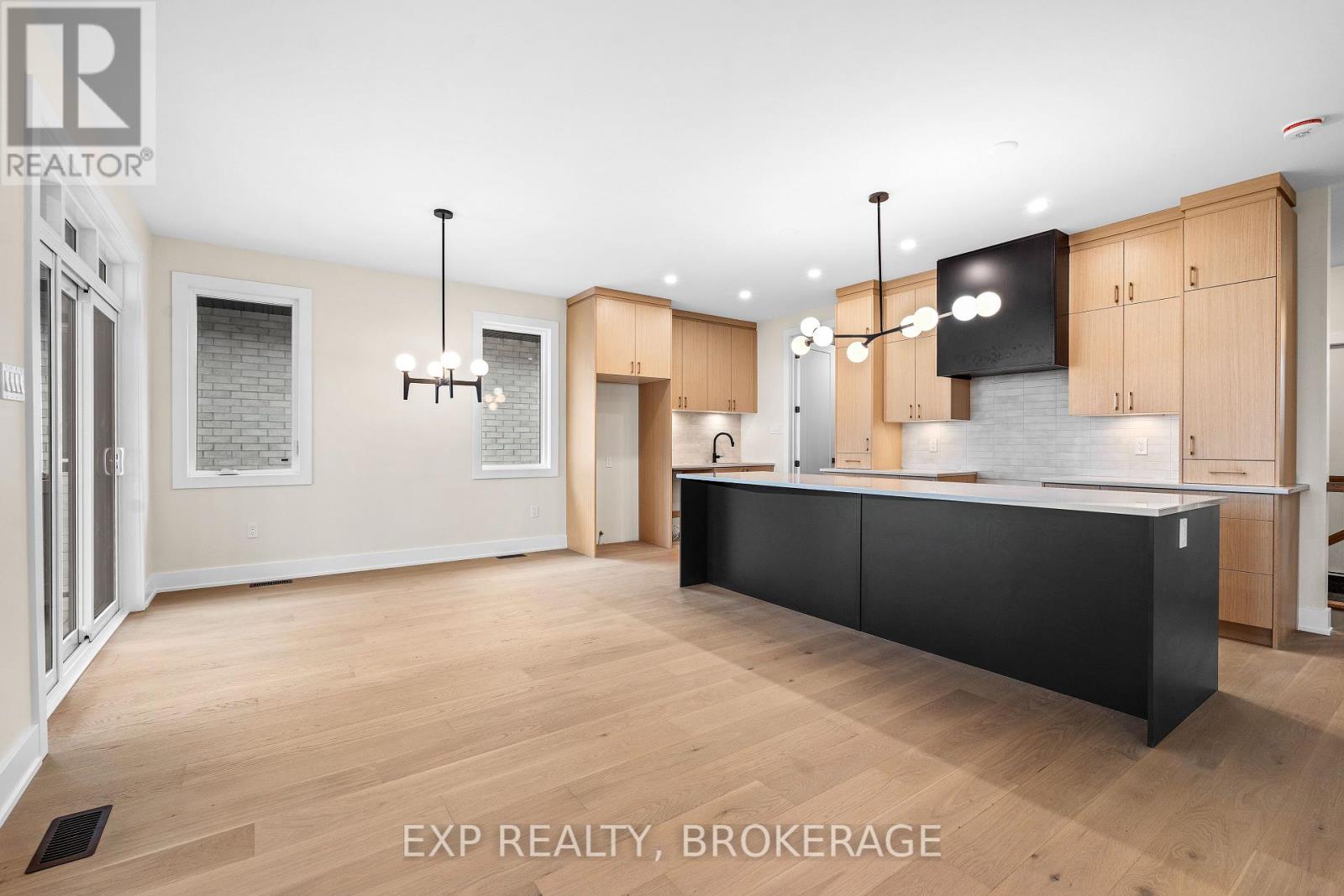 1257 Carfa Crescent, Kingston, Ontario  K7P 0M7 - Photo 11 - X12407689