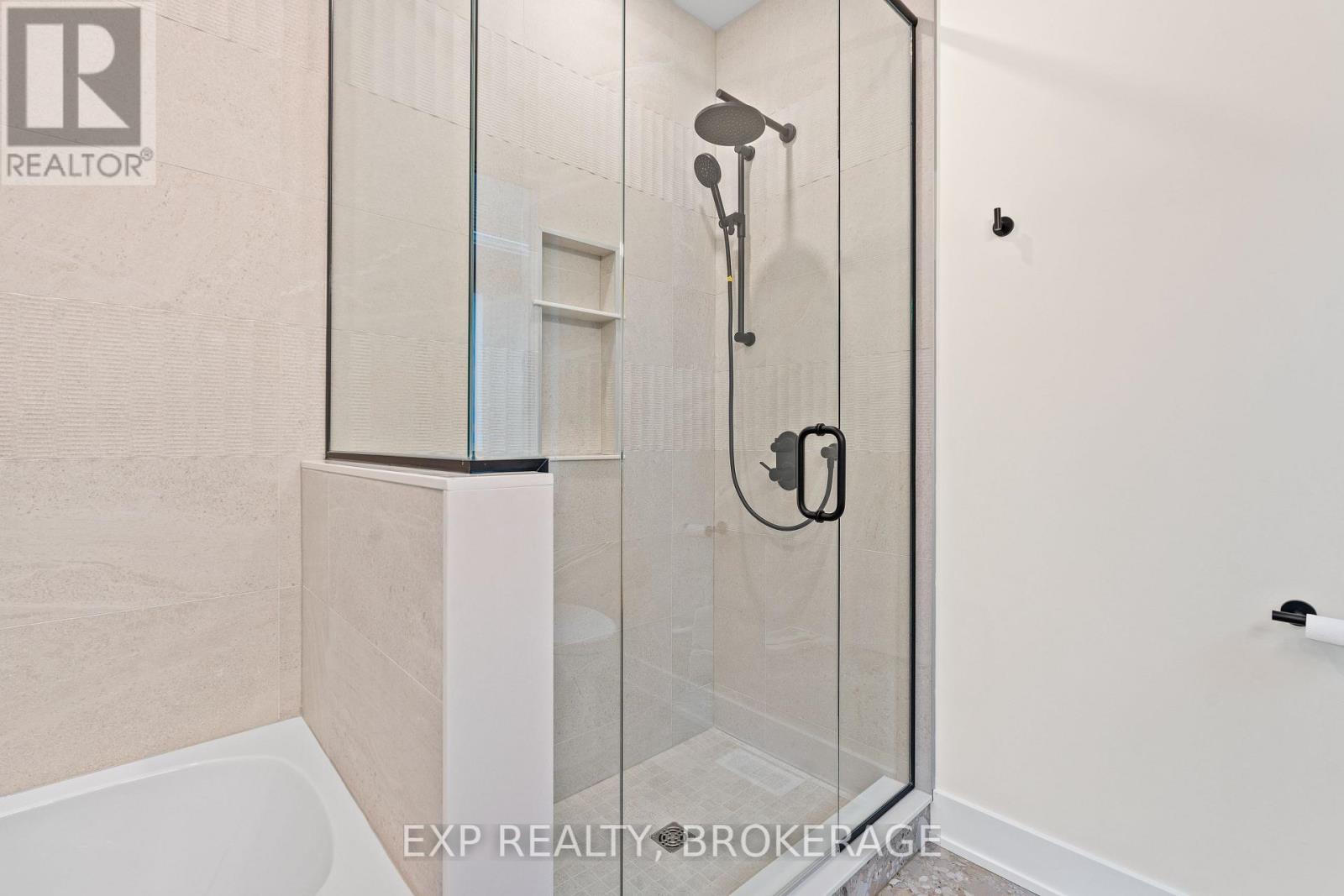 1257 Carfa Crescent, Kingston, Ontario  K7P 0M7 - Photo 26 - X12407689