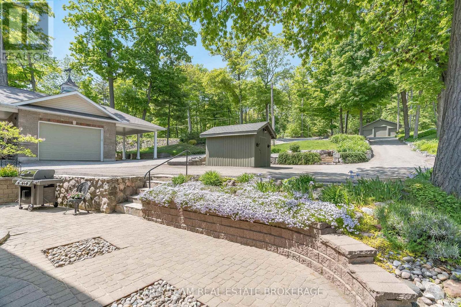 431 Mundy's Bay Road, Midland, Ontario  L4R 5H1 - Photo 34 - S12407535