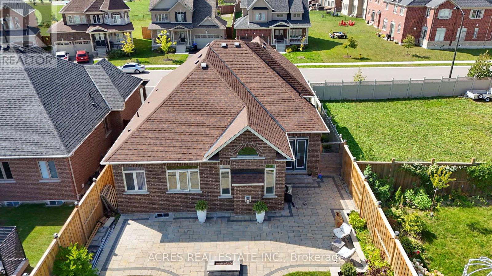 96 Redmond Crescent, Springwater, Ontario  L9X 1Z8 - Photo 35 - S12407541