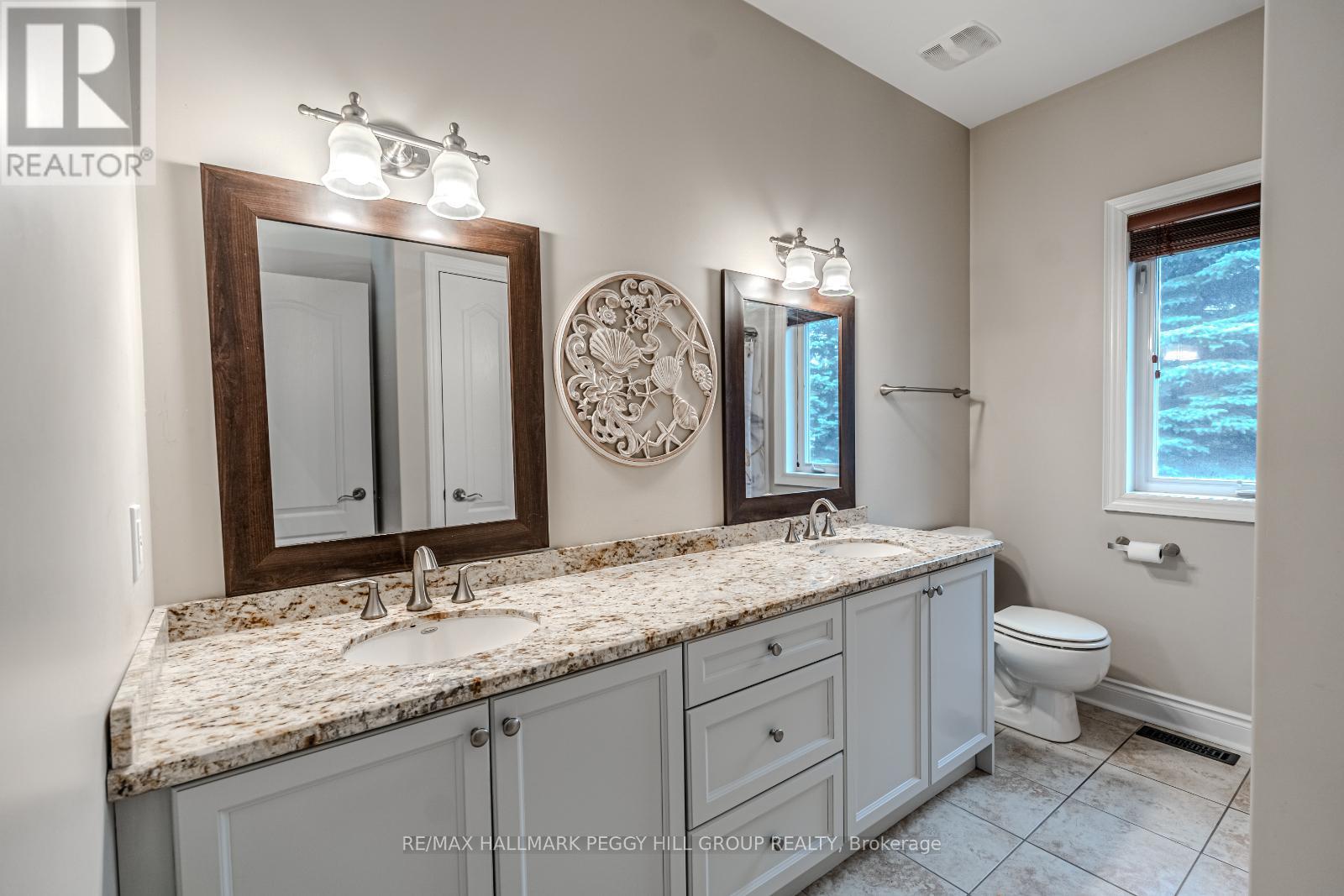 5 Munro Court, Springwater, Ontario  L9X 0H6 - Photo 13 - S12407611