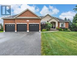 5 MUNRO COURT, Springwater, Ontario