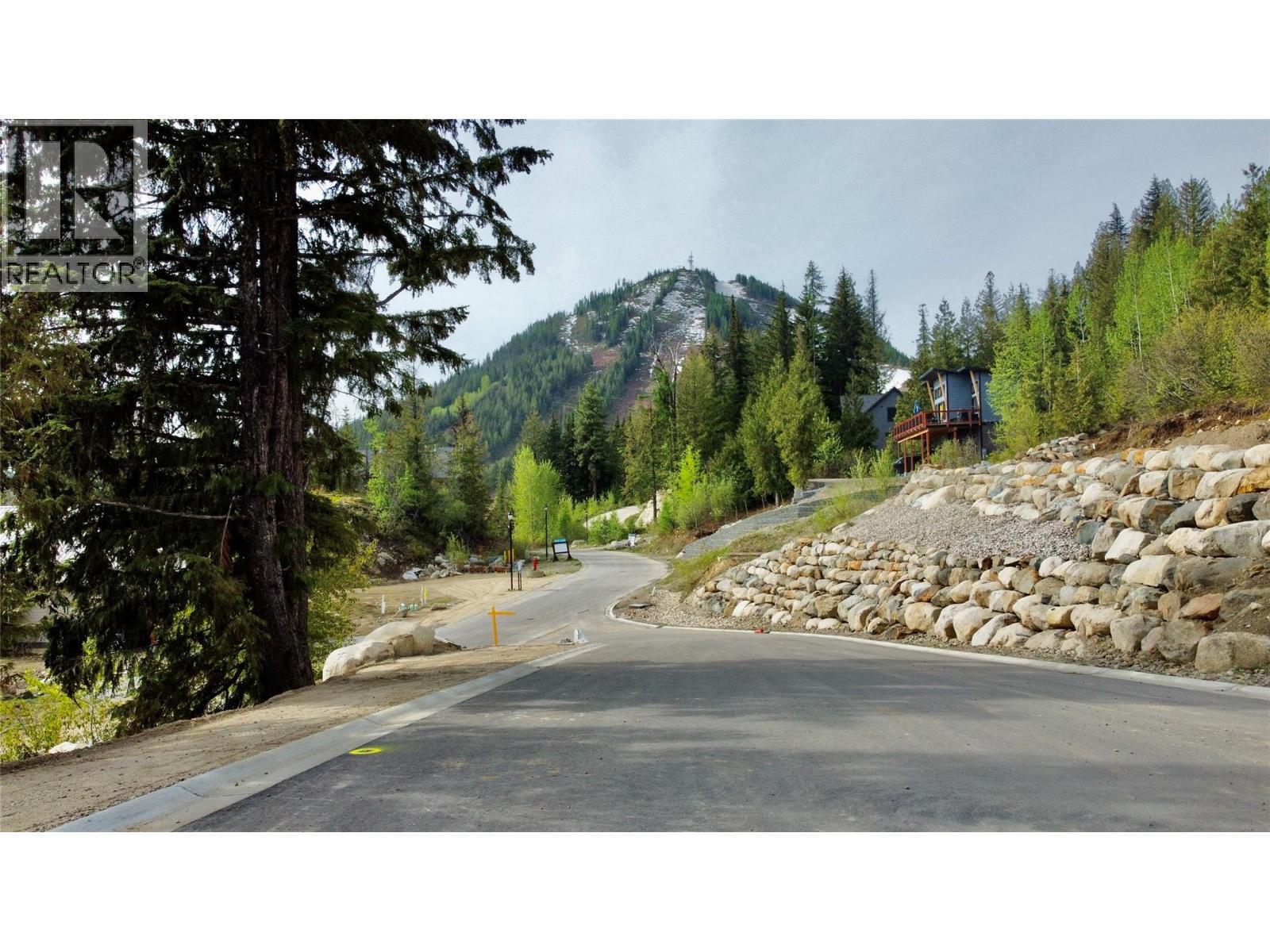 110 Topping Terrace, Rossland, British Columbia