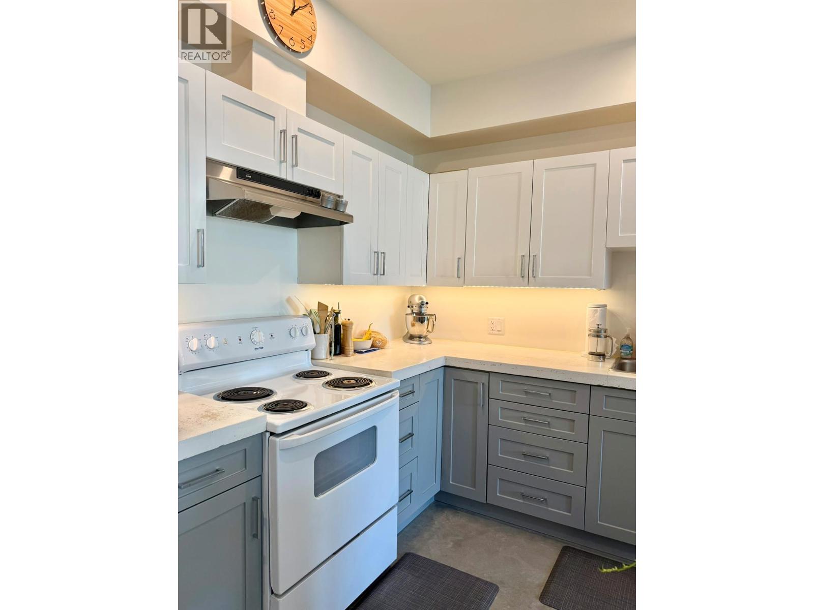 2075 St Paul Street, Rossland, British Columbia  V0G 1Y0 - Photo 42 - 10349851