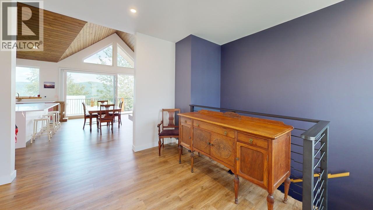 2075 St Paul Street, Rossland, British Columbia  V0G 1Y0 - Photo 10 - 10349851
