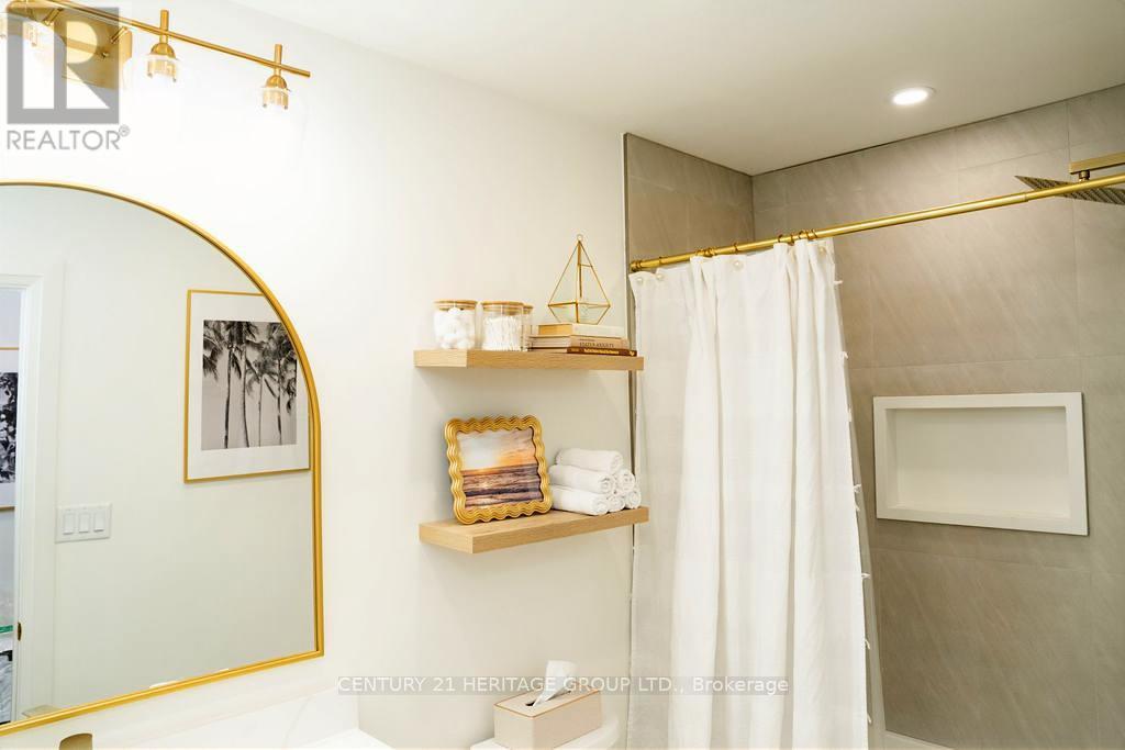 72 Ted Street, St. Catharines, Ontario  L2N 1E5 - Photo 20 - X12344401