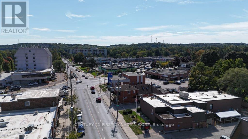 1288 Commissioners Road W, London South (South B), Ontario  N6K 1E1 - Photo 15 - X12407635