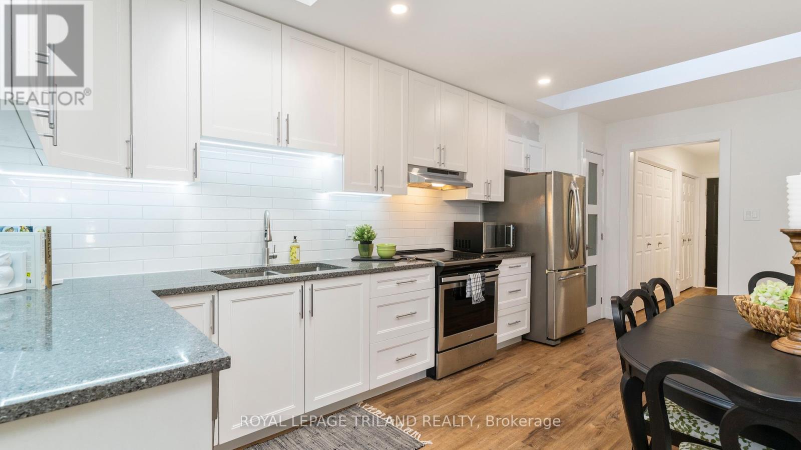 4 Schreyer Drive, St. Thomas, Ontario  N5R 6E8 - Photo 12 - X12407668