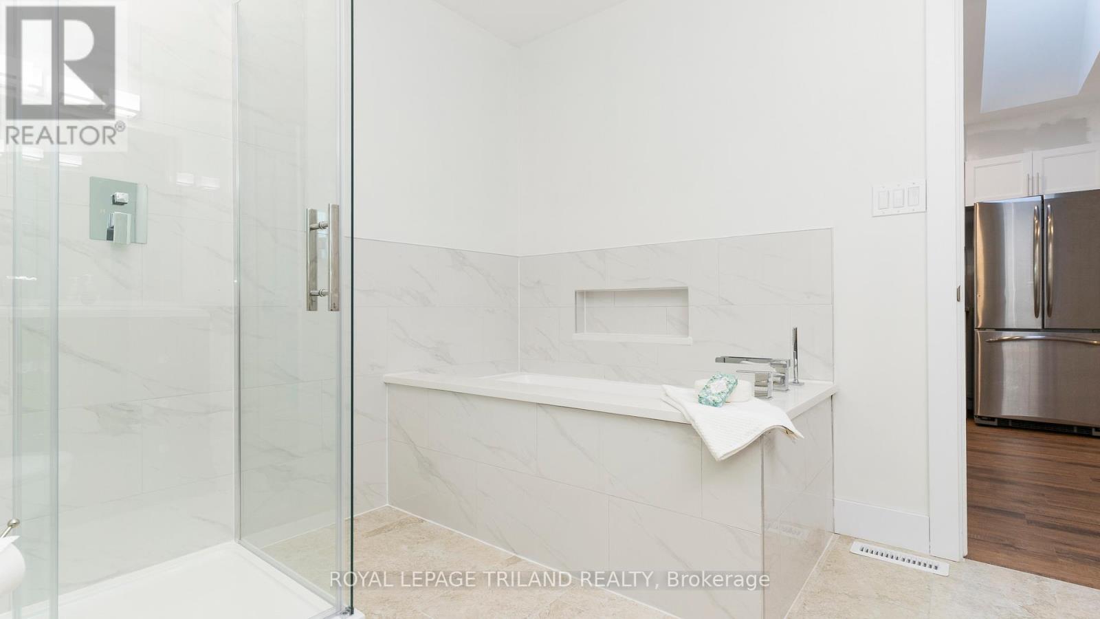 4 Schreyer Drive, St. Thomas, Ontario  N5R 6E8 - Photo 23 - X12407668