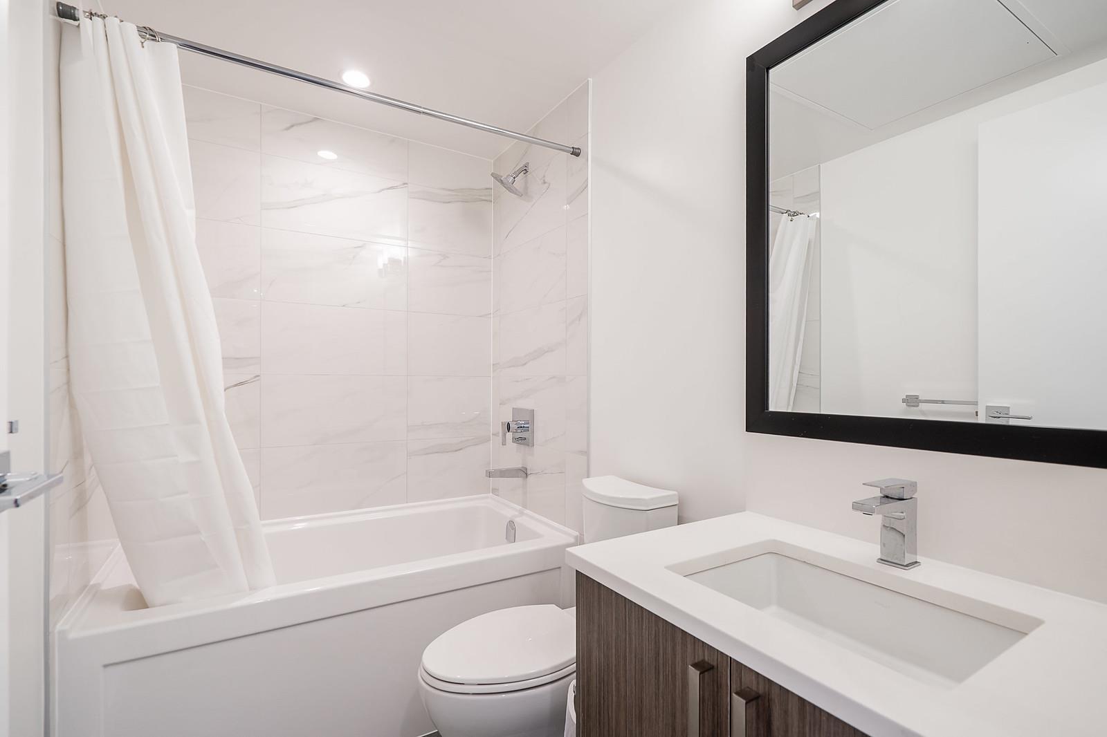 717 13350 Central Avenue, Surrey, British Columbia  V3T 0S1 - Photo 16 - R3048665
