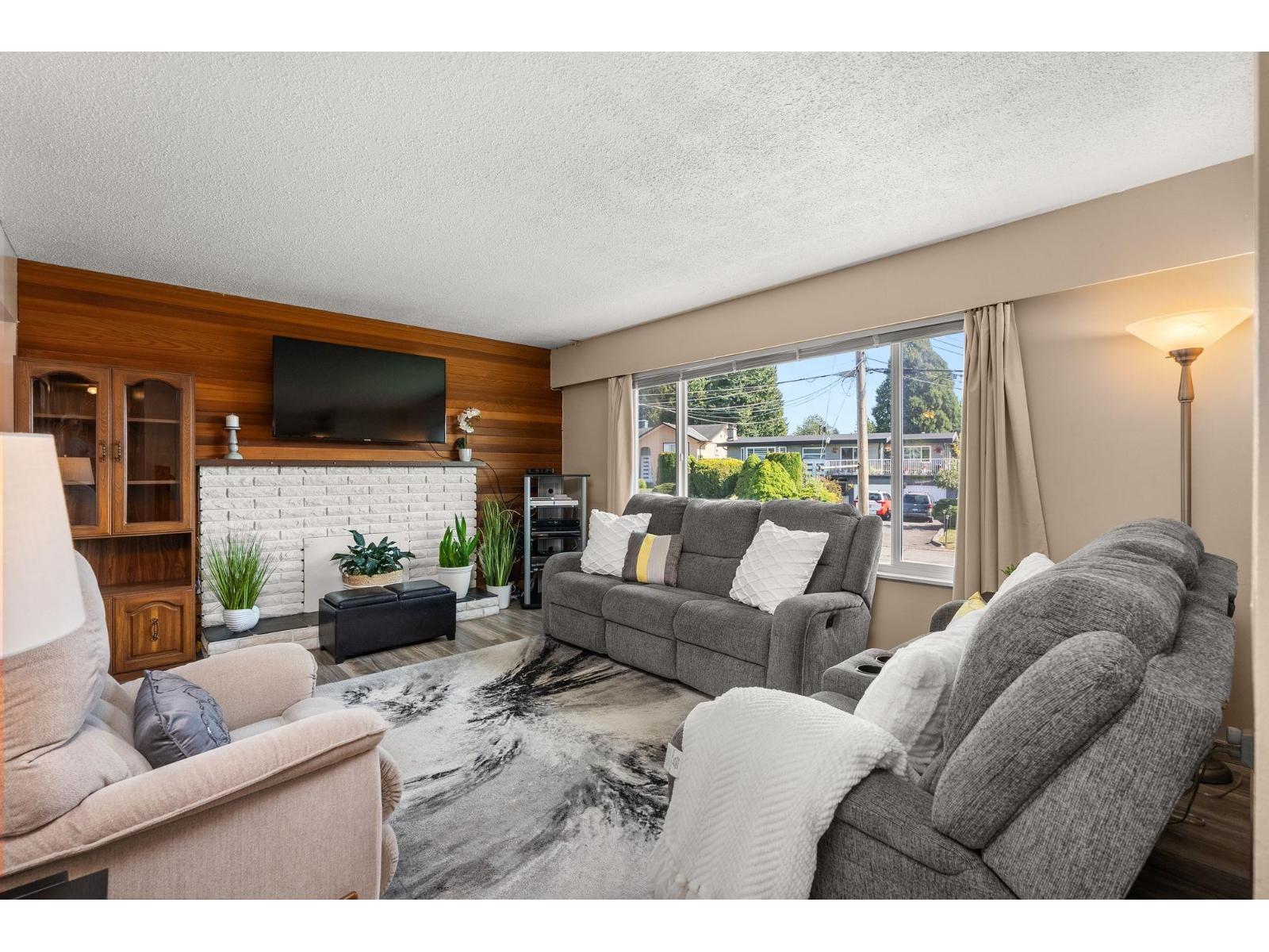 7823 Bremridge Drive, Delta, British Columbia  V4C 5E3 - Photo 5 - R3048343