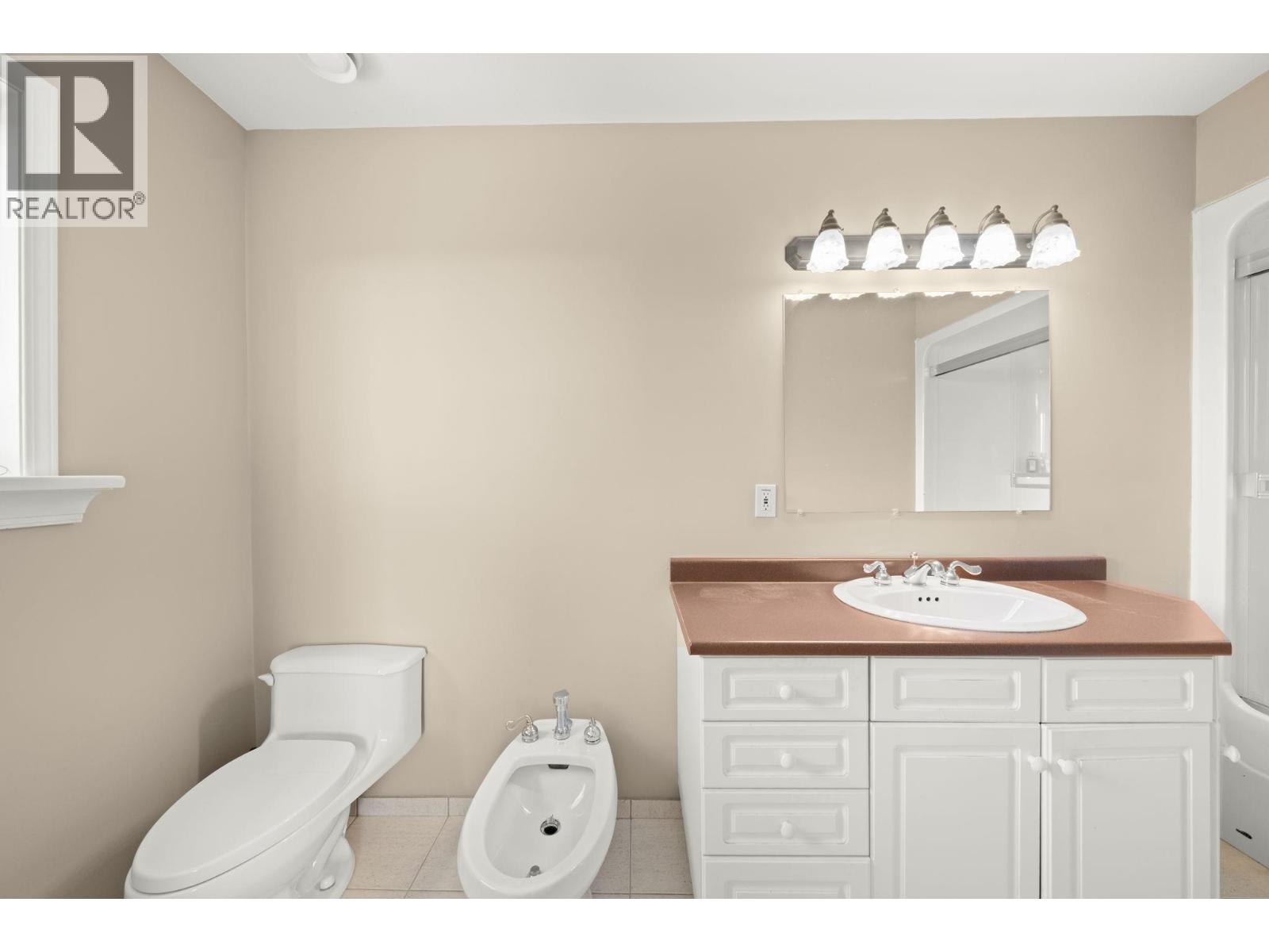 5617 Union Street, Burnaby, British Columbia  V5B 1W6 - Photo 22 - R3047696