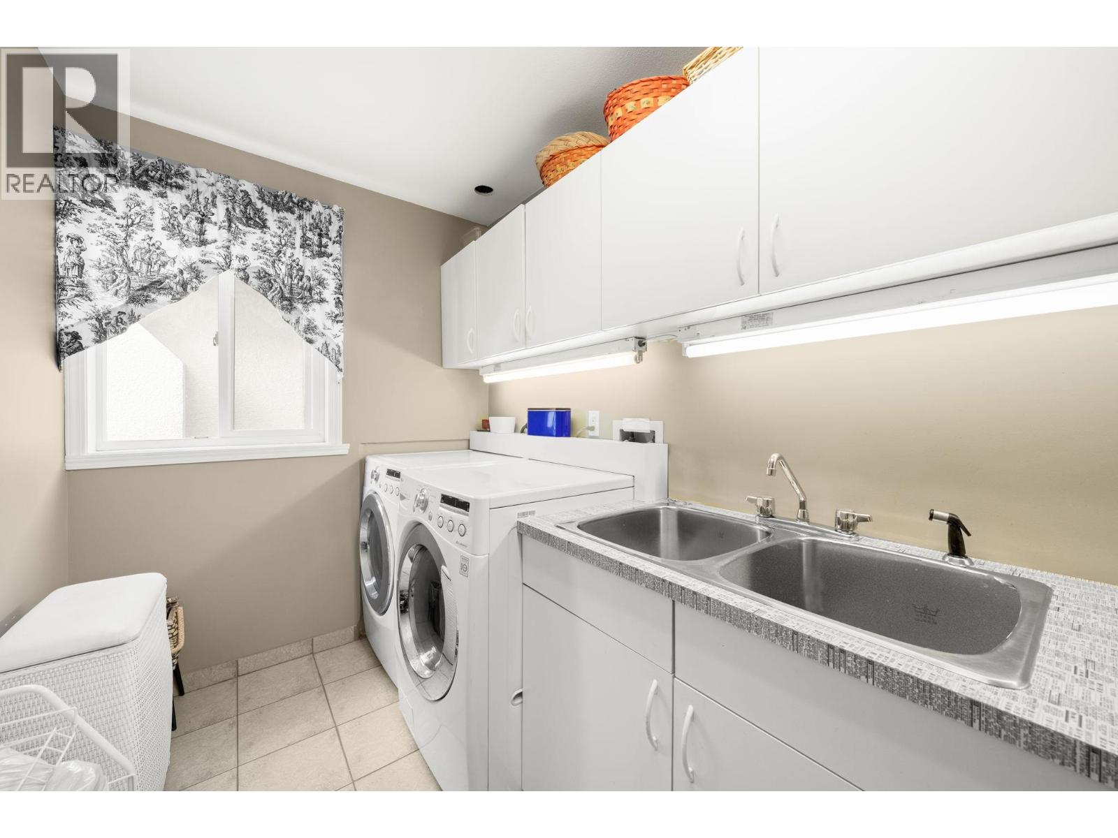 5617 Union Street, Burnaby, British Columbia  V5B 1W6 - Photo 24 - R3047696