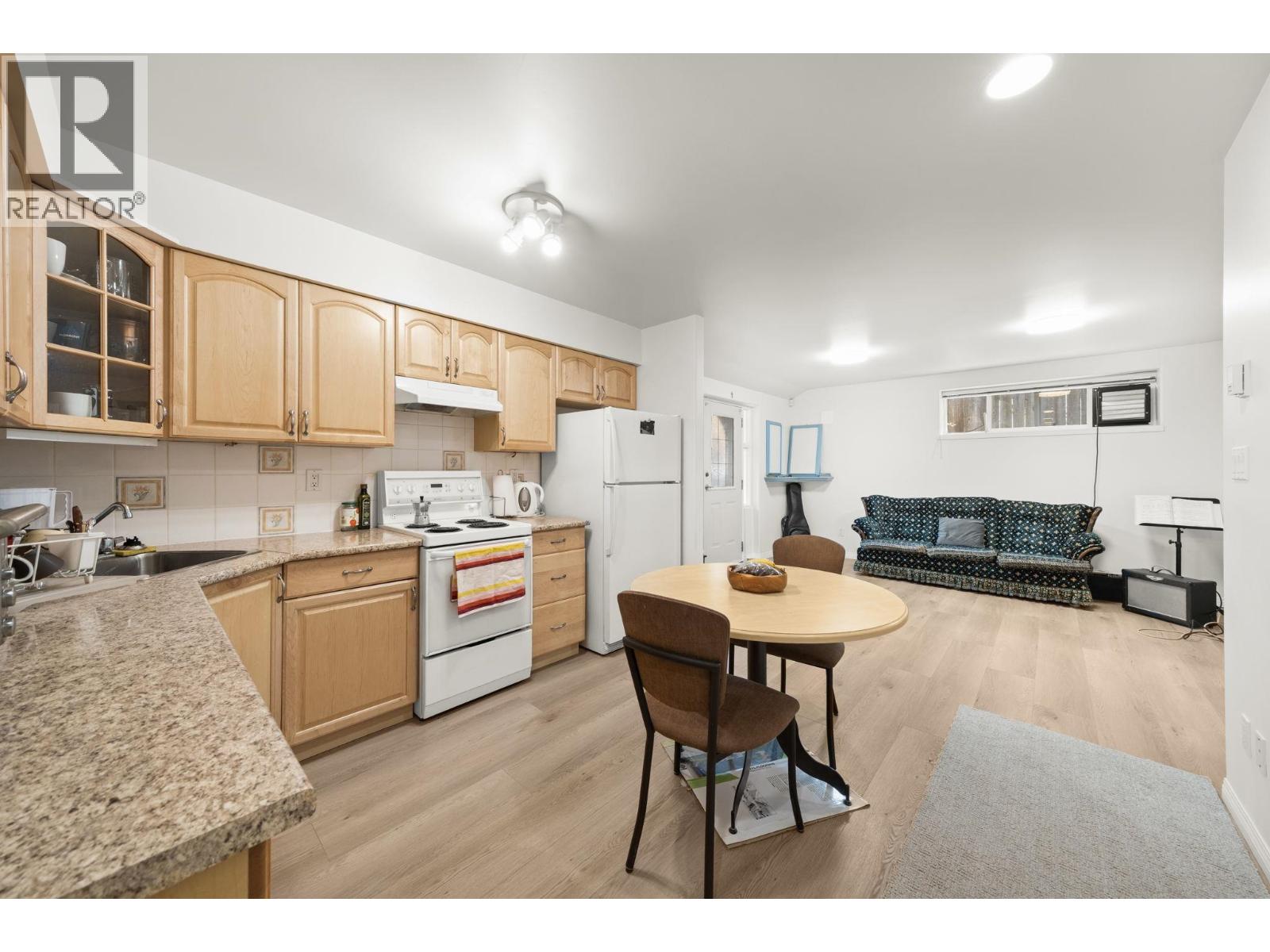 5617 Union Street, Burnaby, British Columbia  V5B 1W6 - Photo 35 - R3047696