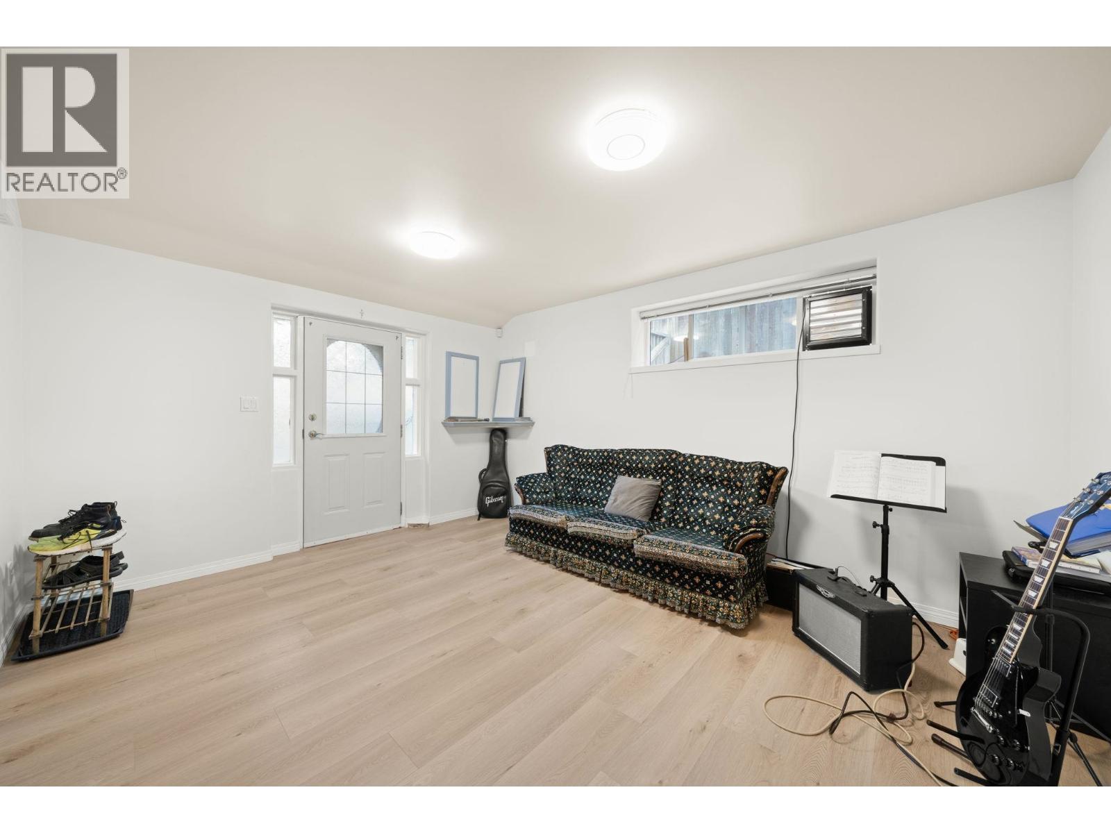 5617 Union Street, Burnaby, British Columbia  V5B 1W6 - Photo 36 - R3047696