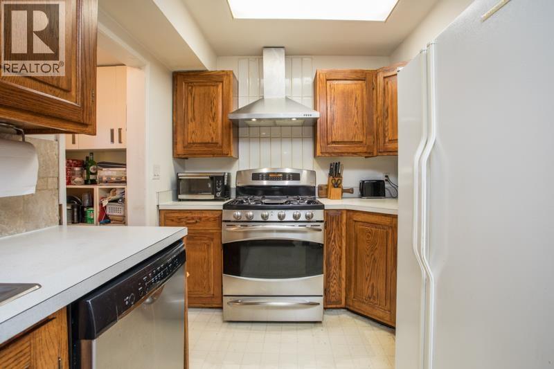918 Ladner Street, New Westminster, British Columbia  V3L 4W4 - Photo 11 - R3048150