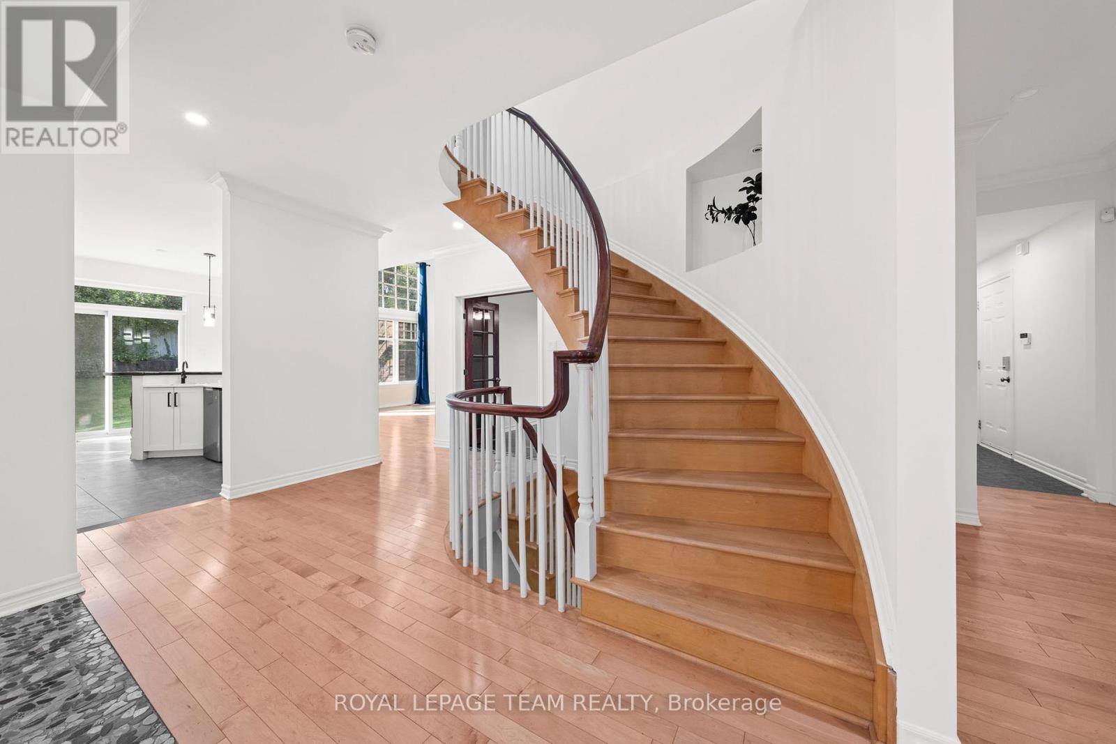 60 Ironside Court, Ottawa, Ontario  K2K 3H6 - Photo 23 - X12407659
