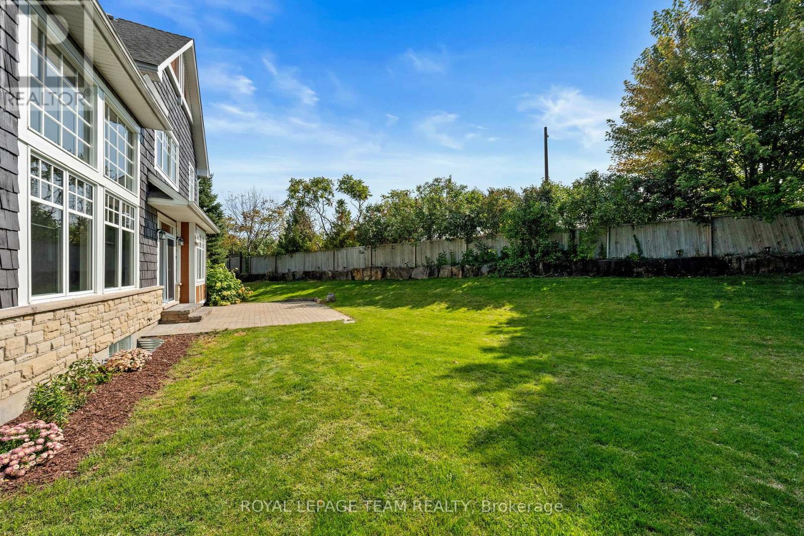 60 Ironside Court, Ottawa, Ontario  K2K 3H6 - Photo 43 - X12407659
