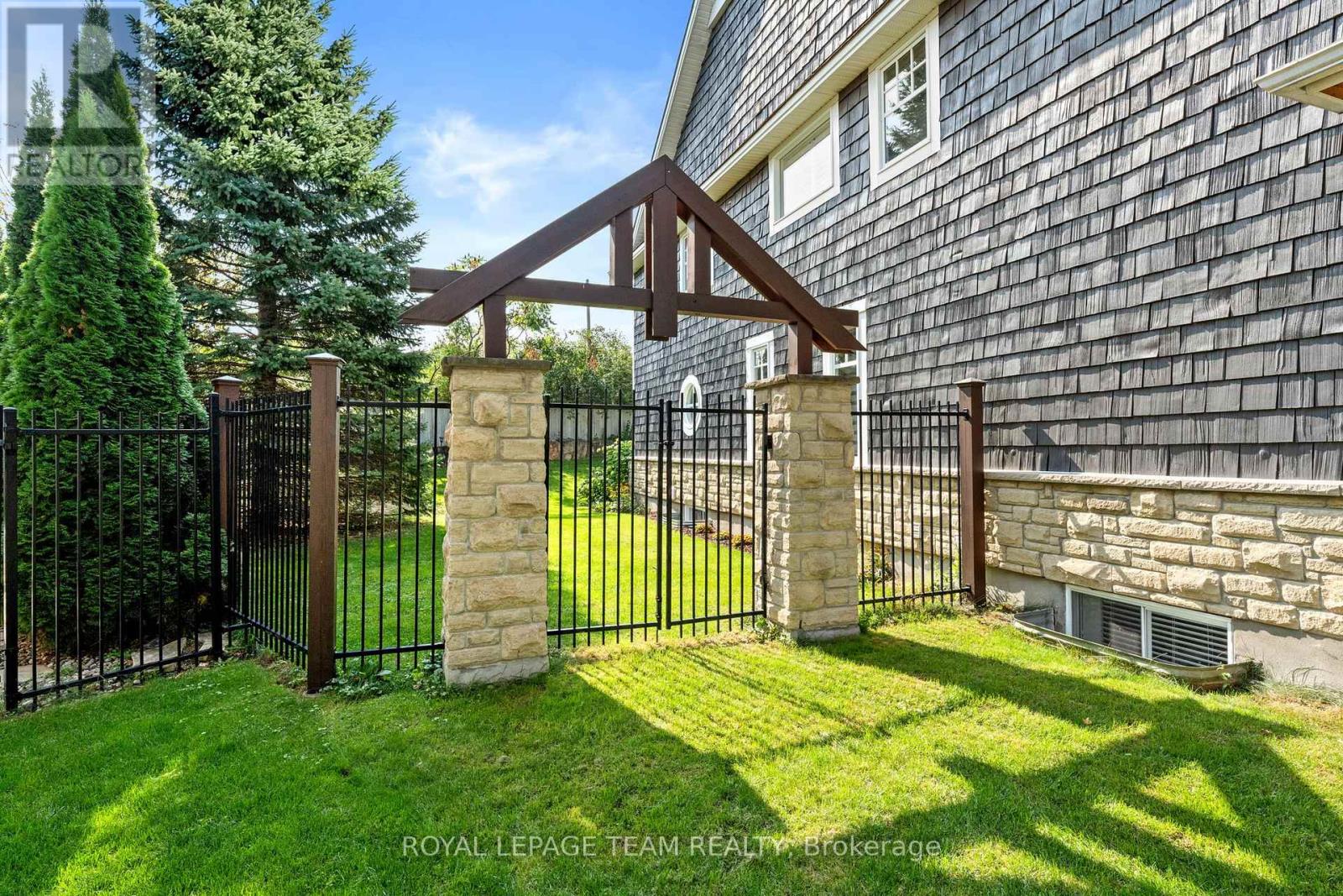60 Ironside Court, Ottawa, Ontario  K2K 3H6 - Photo 45 - X12407659