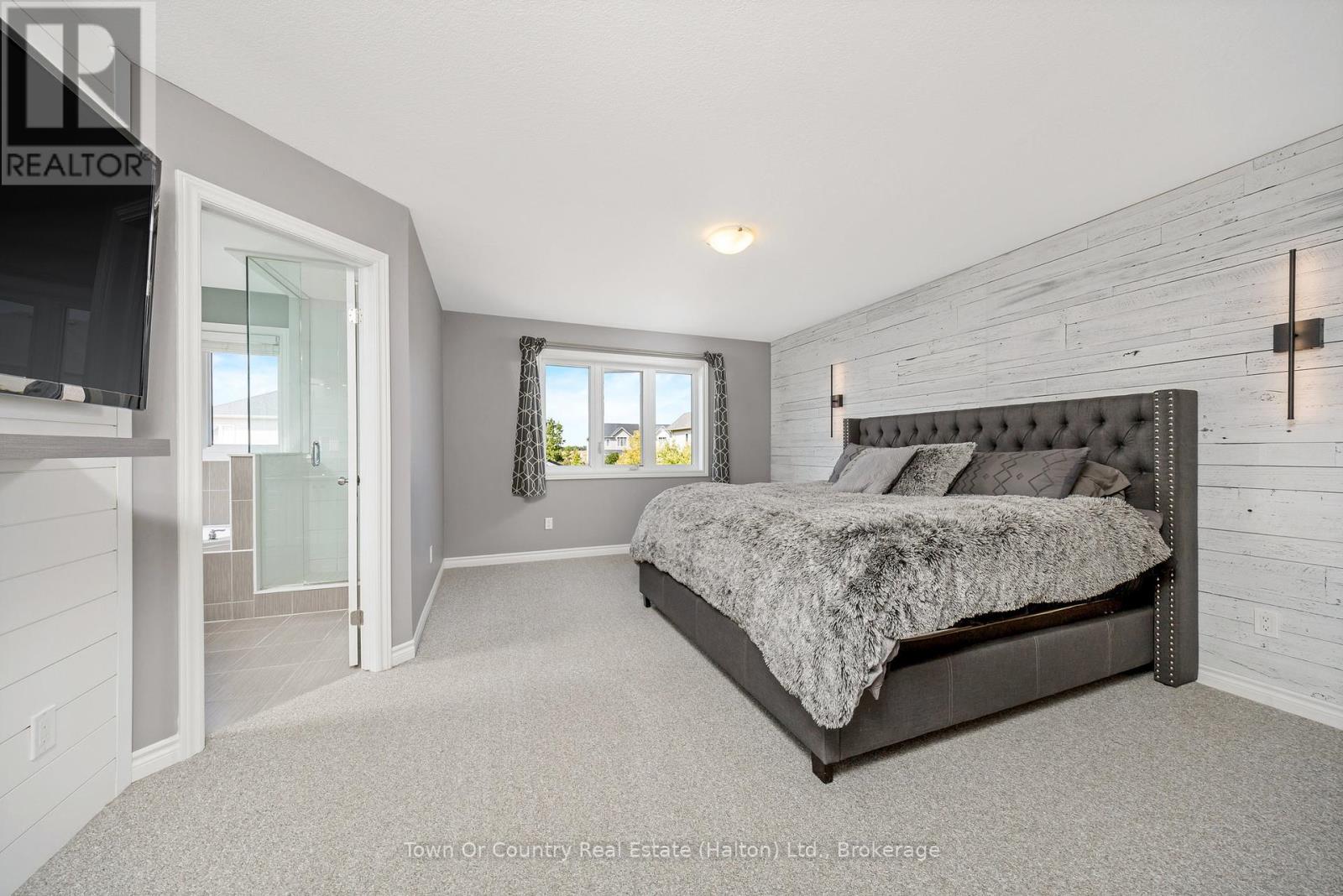 111 Ryan Street, Centre Wellington, Ontario  N1M 0E4 - Photo 23 - X12407633