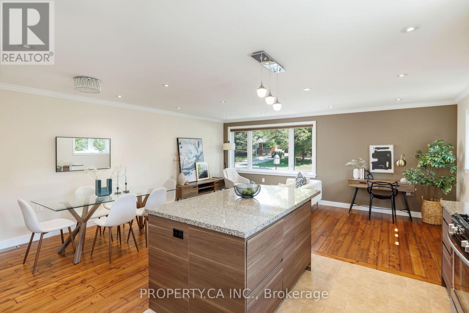 Property at 316 RENFORTH DRIVE image 2