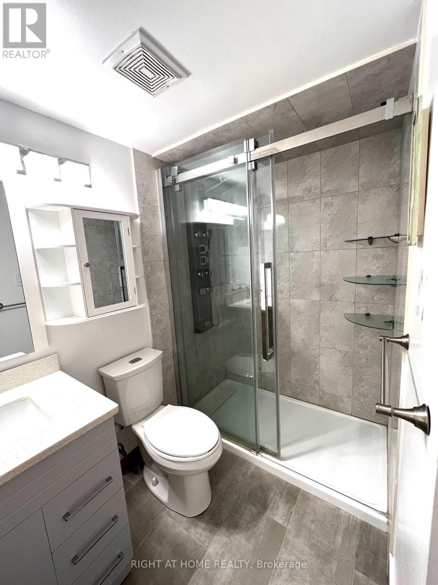 1018 - 1333 Bloor Street, Mississauga, Ontario  L4Y 3T6 - Photo 11 - W12407537
