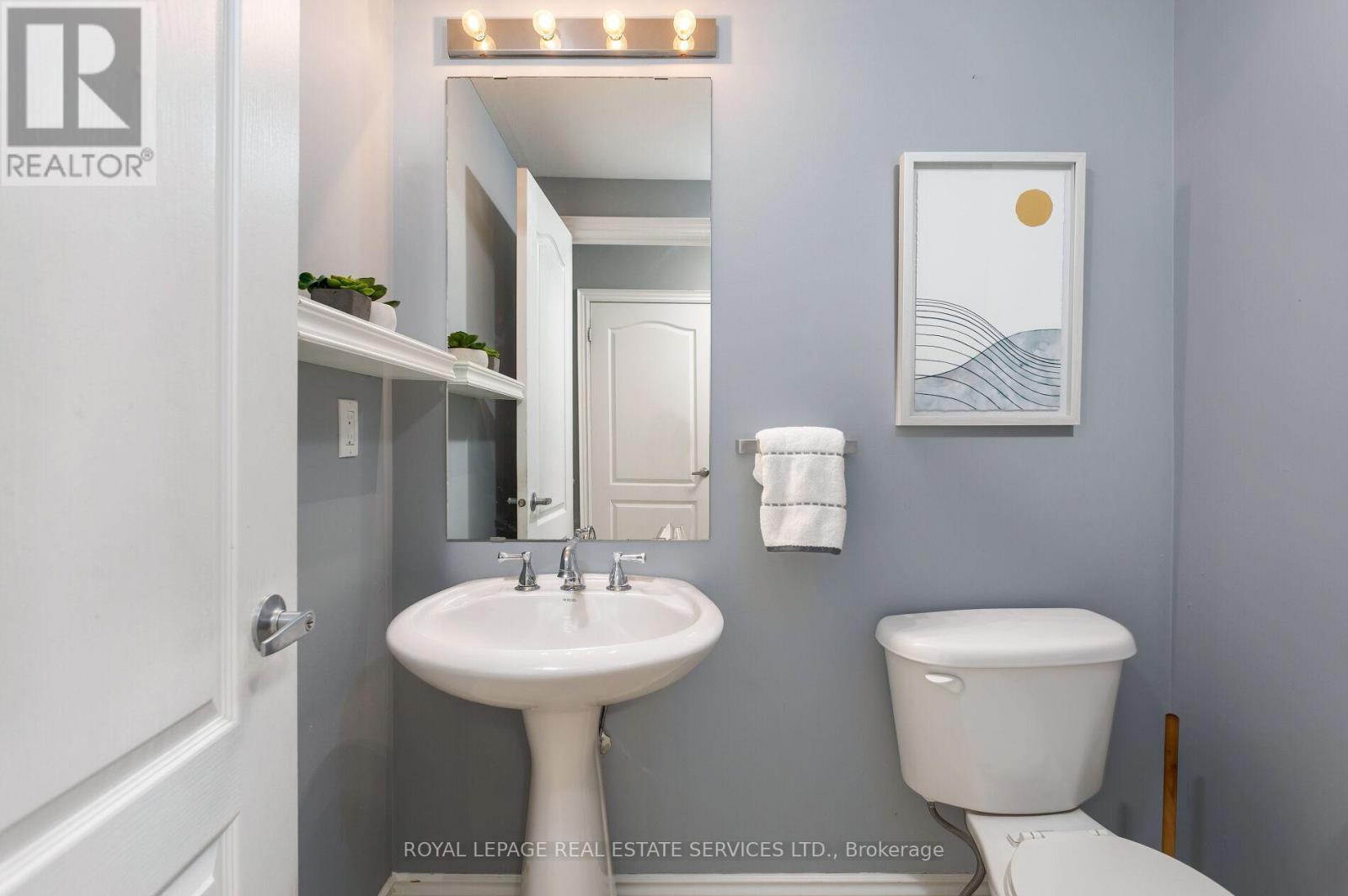 2299 Millstone Drive, Oakville, Ontario  L6M 0H1 - Photo 20 - W12407550
