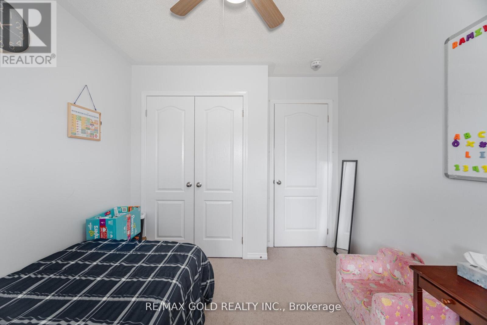 62 Valley Lane, Caledon, Ontario  L7C 4A7 - Photo 27 - W12407569