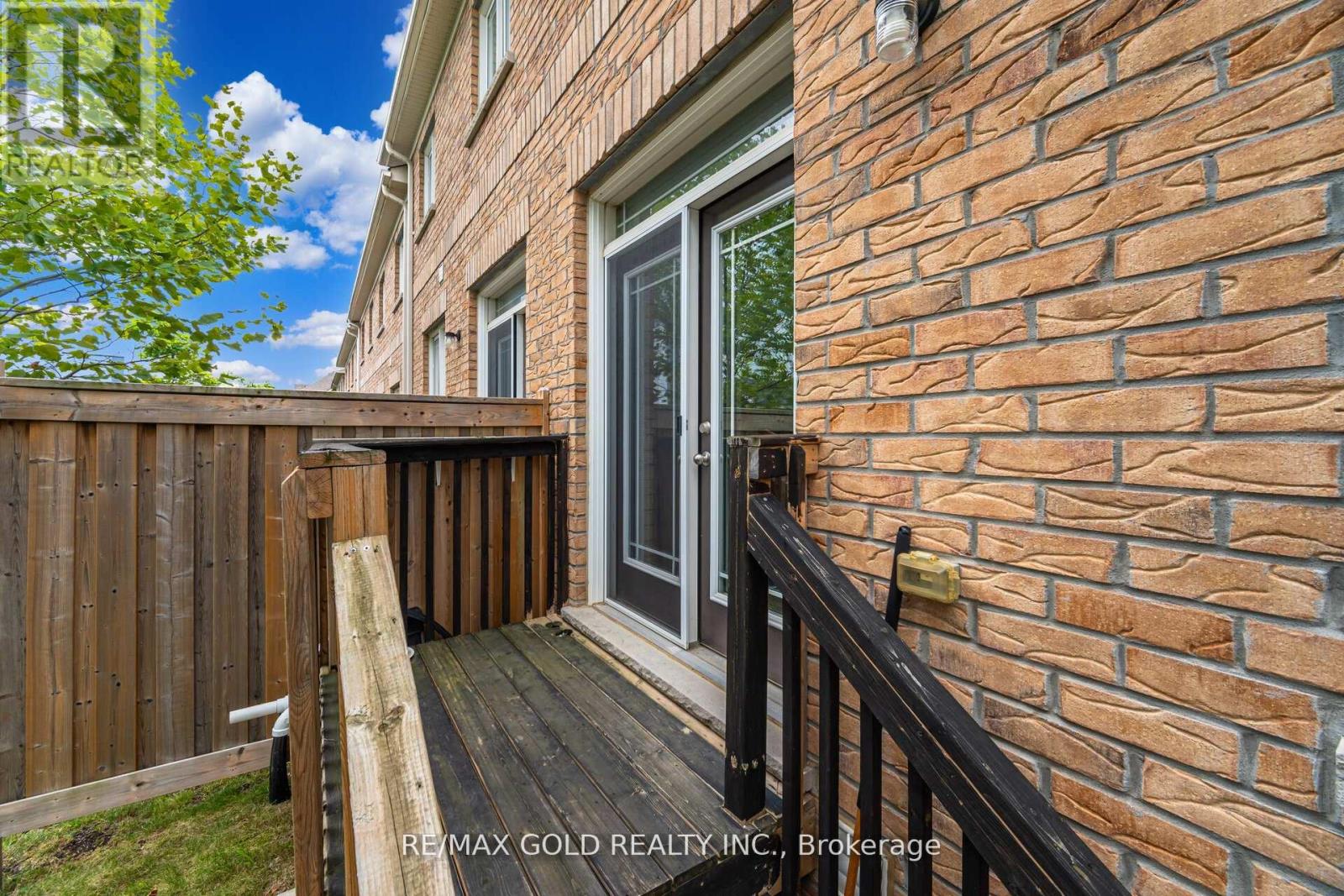 62 Valley Lane, Caledon, Ontario  L7C 4A7 - Photo 39 - W12407569