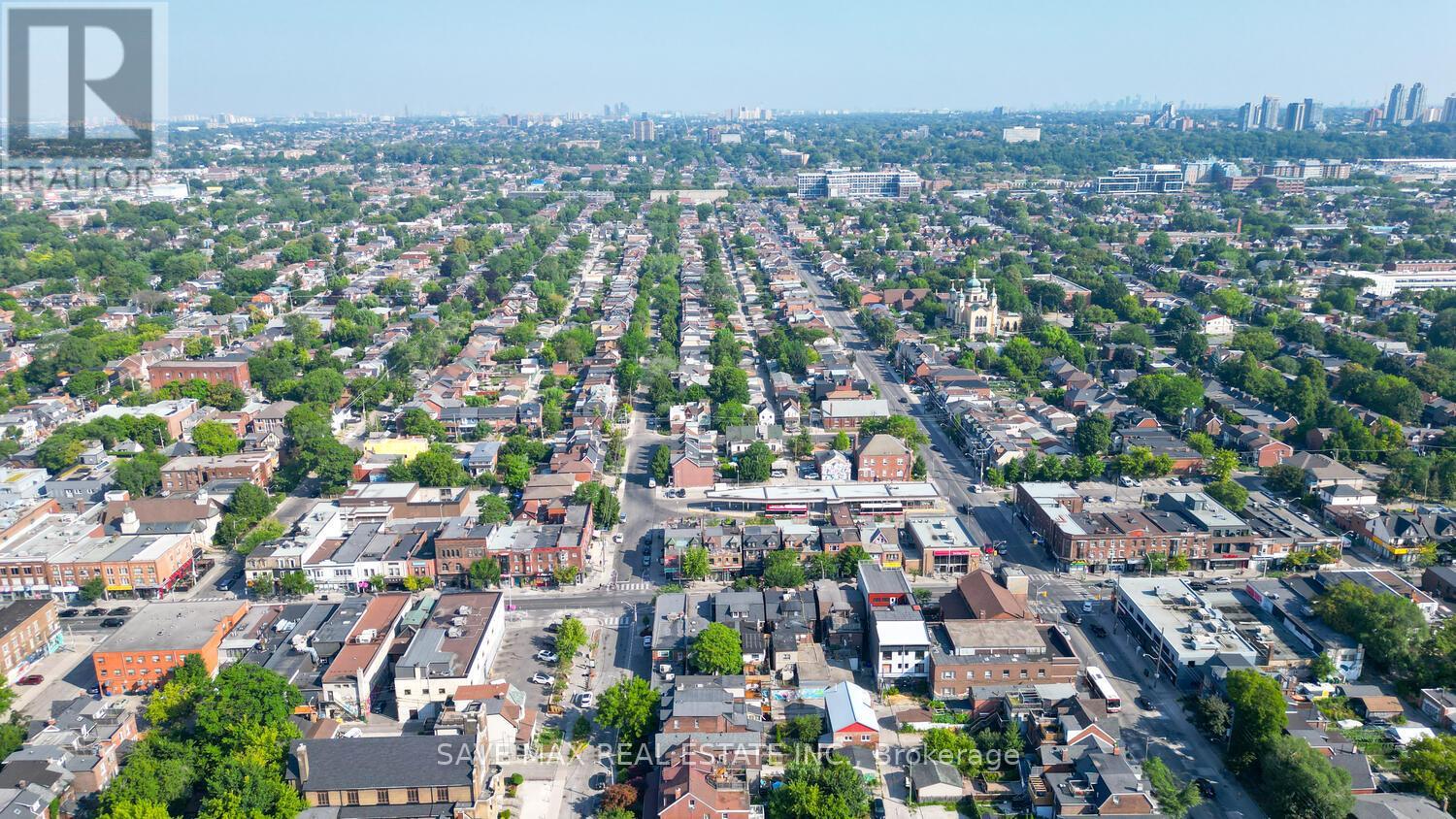 910 Bloor Street W, Toronto (Dovercourt-Wallace Emerson-Junction), Ontario  M6H 1L1 - Photo 4 - W12407587