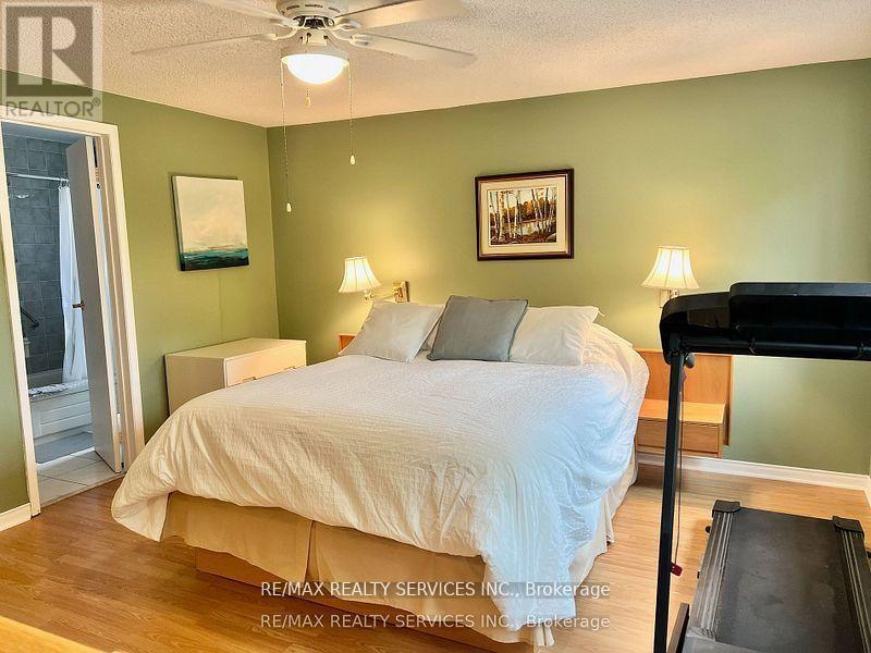 3 Oleander Crescent, Brampton (Heart Lake East), Ontario  L6Z 2C1 - Photo 22 - W12407596
