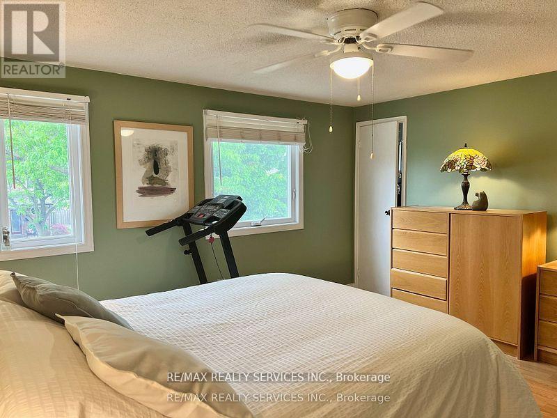 3 Oleander Crescent, Brampton (Heart Lake East), Ontario  L6Z 2C1 - Photo 23 - W12407596