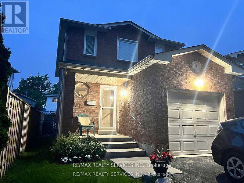 3 Oleander Crescent, Brampton (Heart Lake East), Ontario  L6Z 2C1 - Photo 39 - W12407596