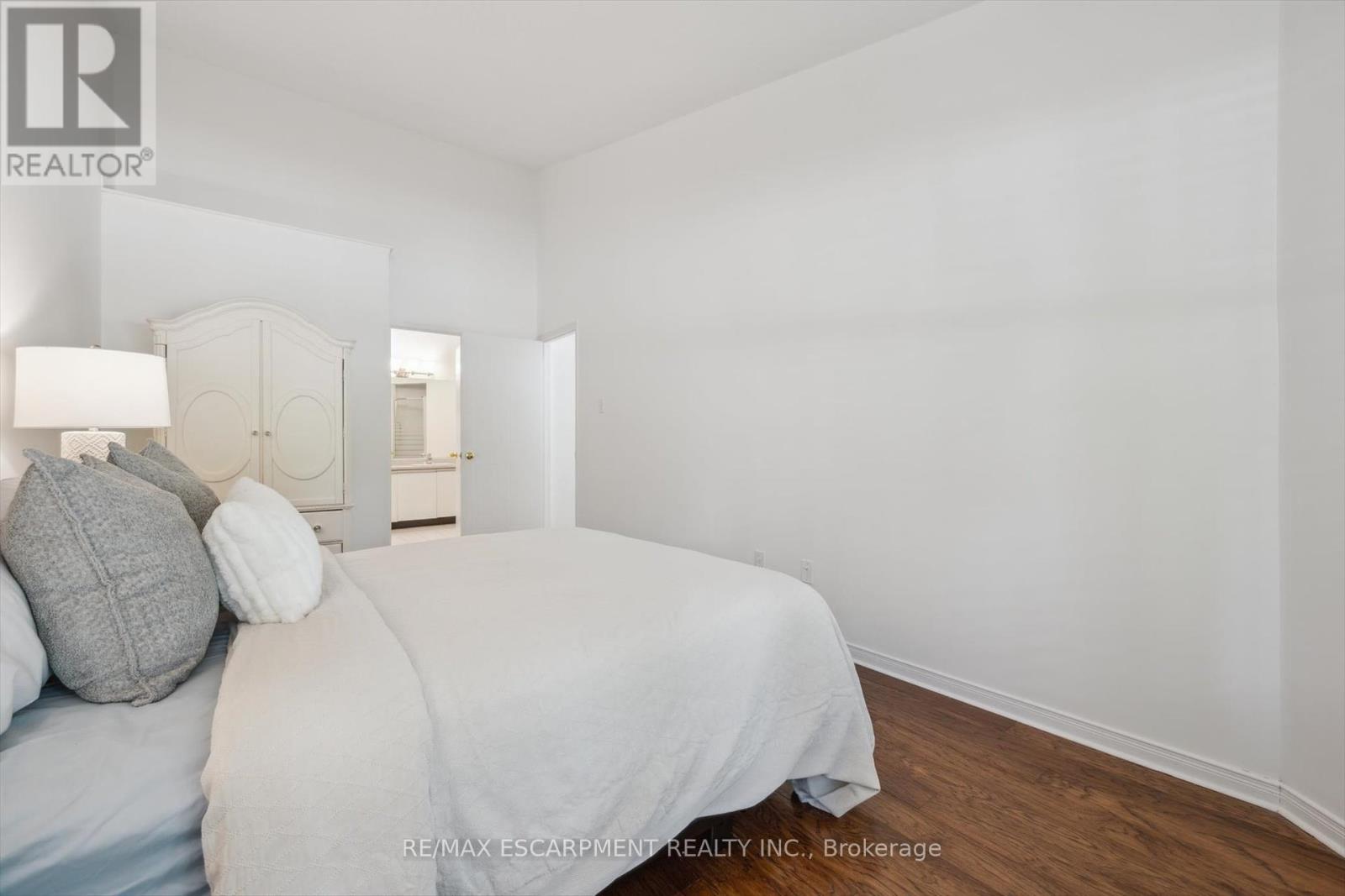 58 - 1240 Westview Terrace, Oakville (Wt West Oak Trails), Ontario  L6M 3M3 - Photo 16 - W12407614