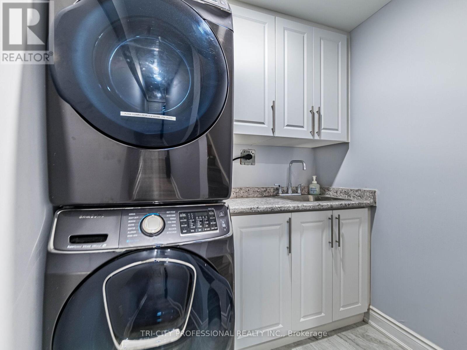 18 Sugarhill Drive, Brampton, Ontario  L7A 3L8 - Photo 46 - W12407626