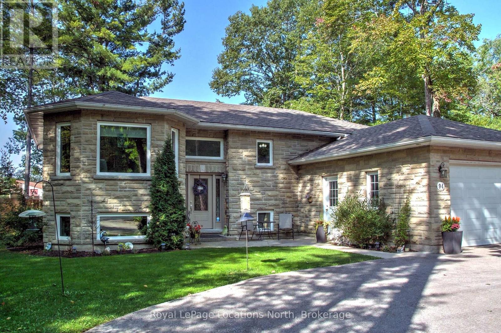 94 OXBOW PARK DRIVE, Wasaga Beach, Ontario