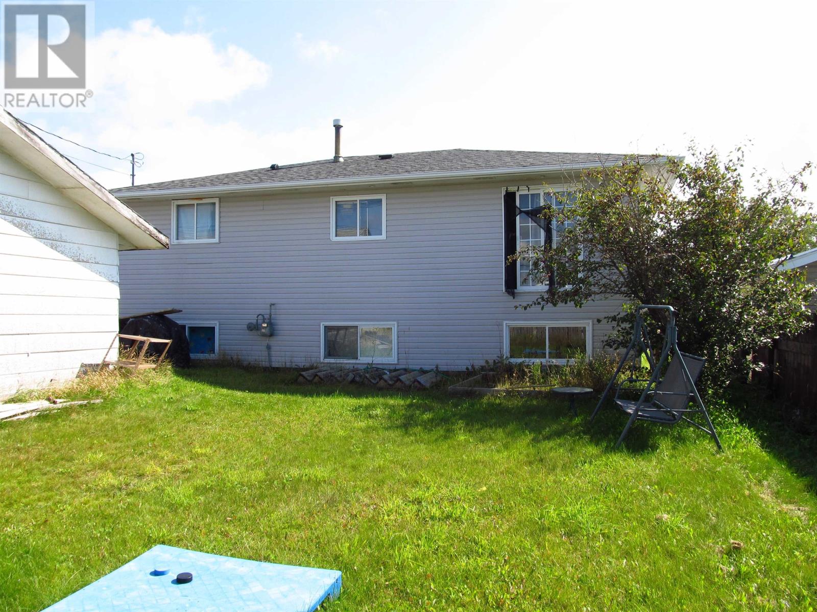 110 Woodcrest, Longlac, Ontario  P0T 2A0 - Photo 4 - TB252952