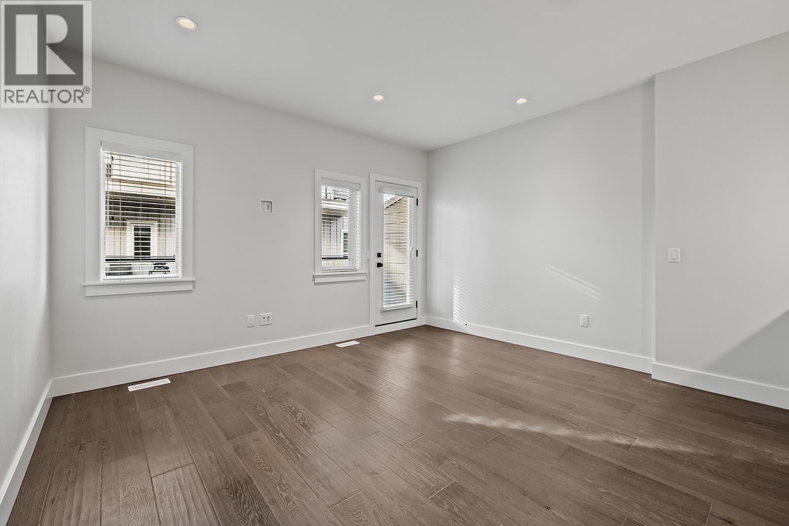 Photo 9 at 644 Lequime Road 8, Lower Mission, Kelowna Photo 9 at 644 Lequime Road 8, Lower Mission, Kelowna