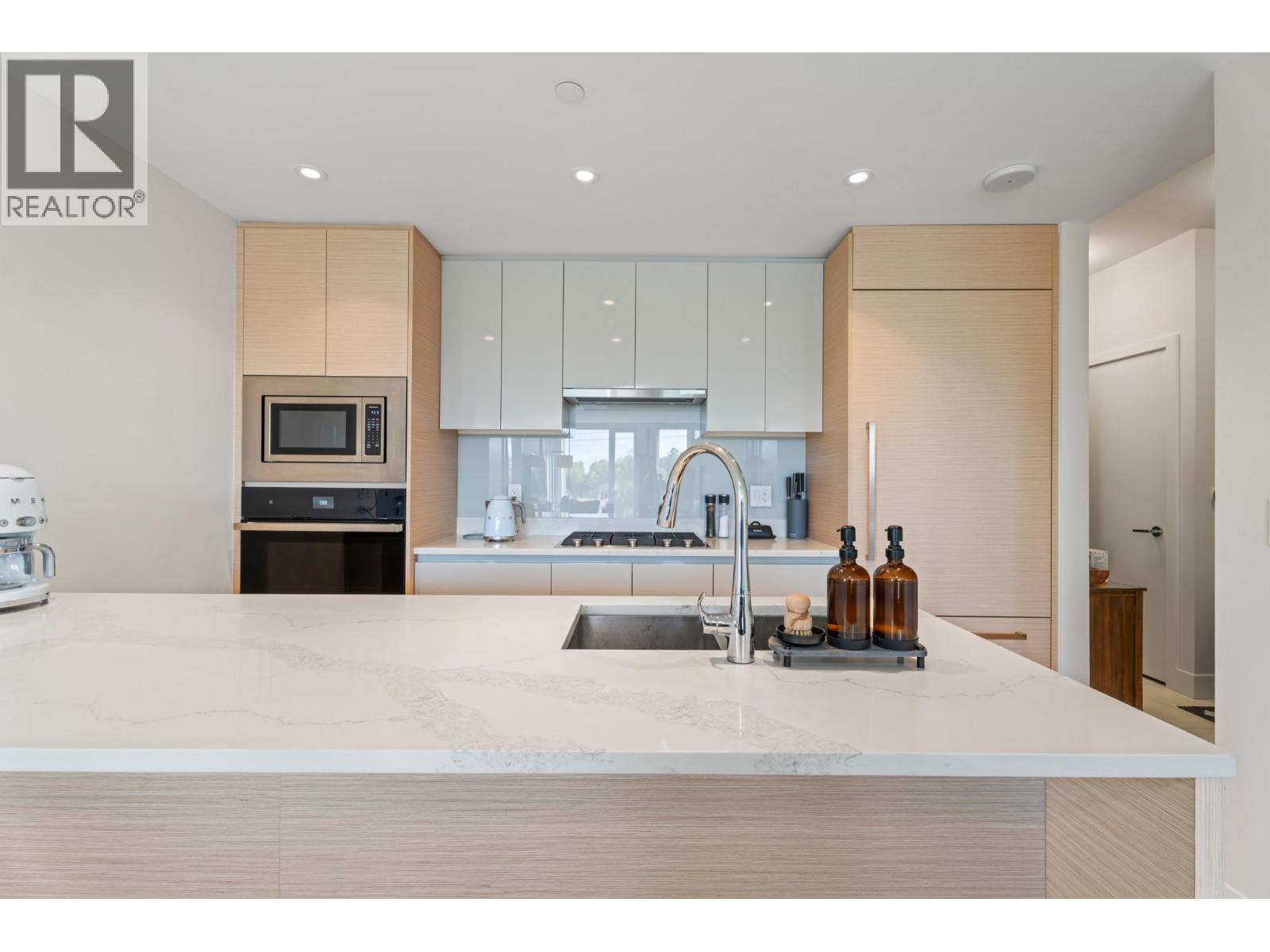 360 8575 Rivergrass Drive, Vancouver, British Columbia  V5S 0J7 - Photo 3 - R3048627